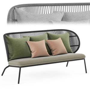 Kodo Sofa