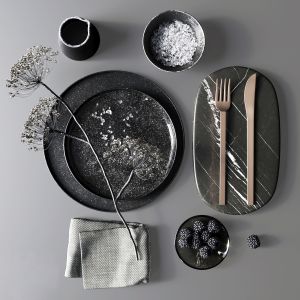 Black Tableware