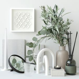 Decorative Set With Eucalyptus