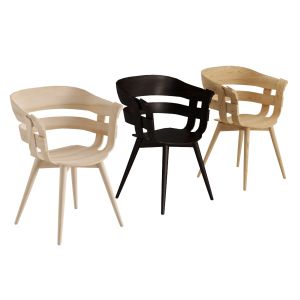 Wick Chair - Wooden Legs