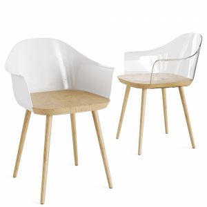 Bjorg Chair