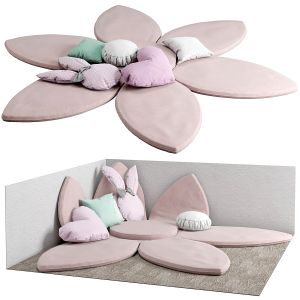 Amari Pouf Flower Tenderness