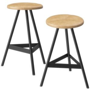 Tre Mezzo Stool