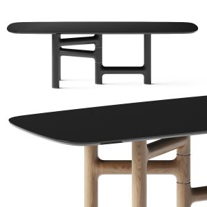 Bonaldo Pivot Dining Table